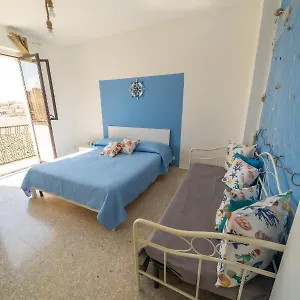 https://vicolo-a-mare.sicilyhotelsitaly.net
