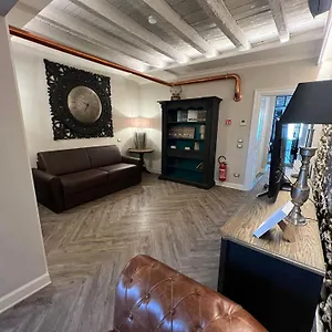 https://la-vite-20-apartments-desenzano-del-garda.it-lombardy.com